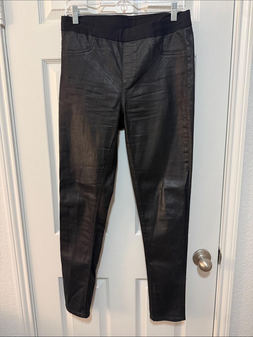 EUC ELIE TAHARI BLACK FAUX LEATHER  PANTS SIZE 30
